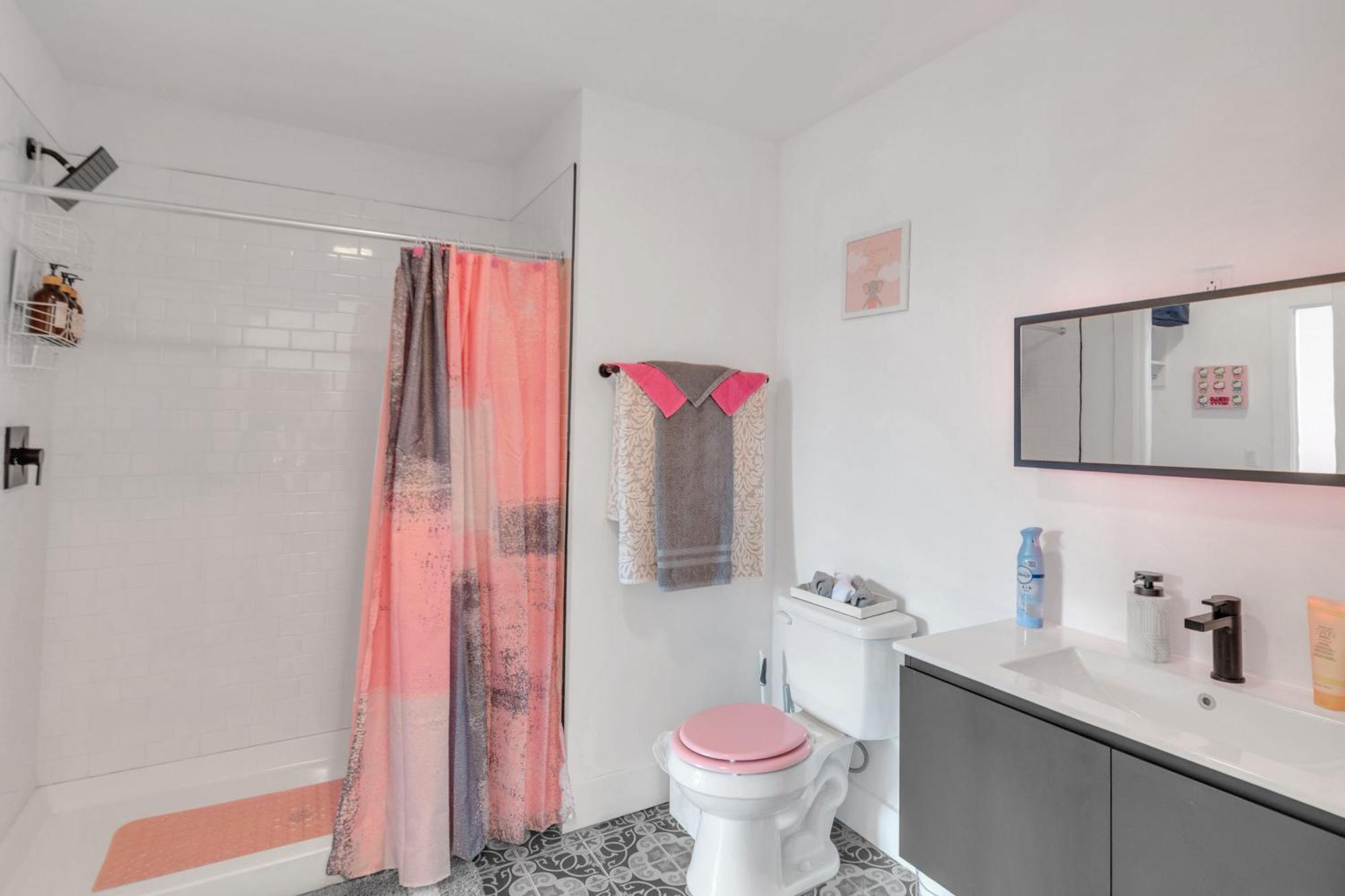 エリザベスPink Heaven Indoor Pool, Free Parking, Near Nycアパートメント エクステリア 写真